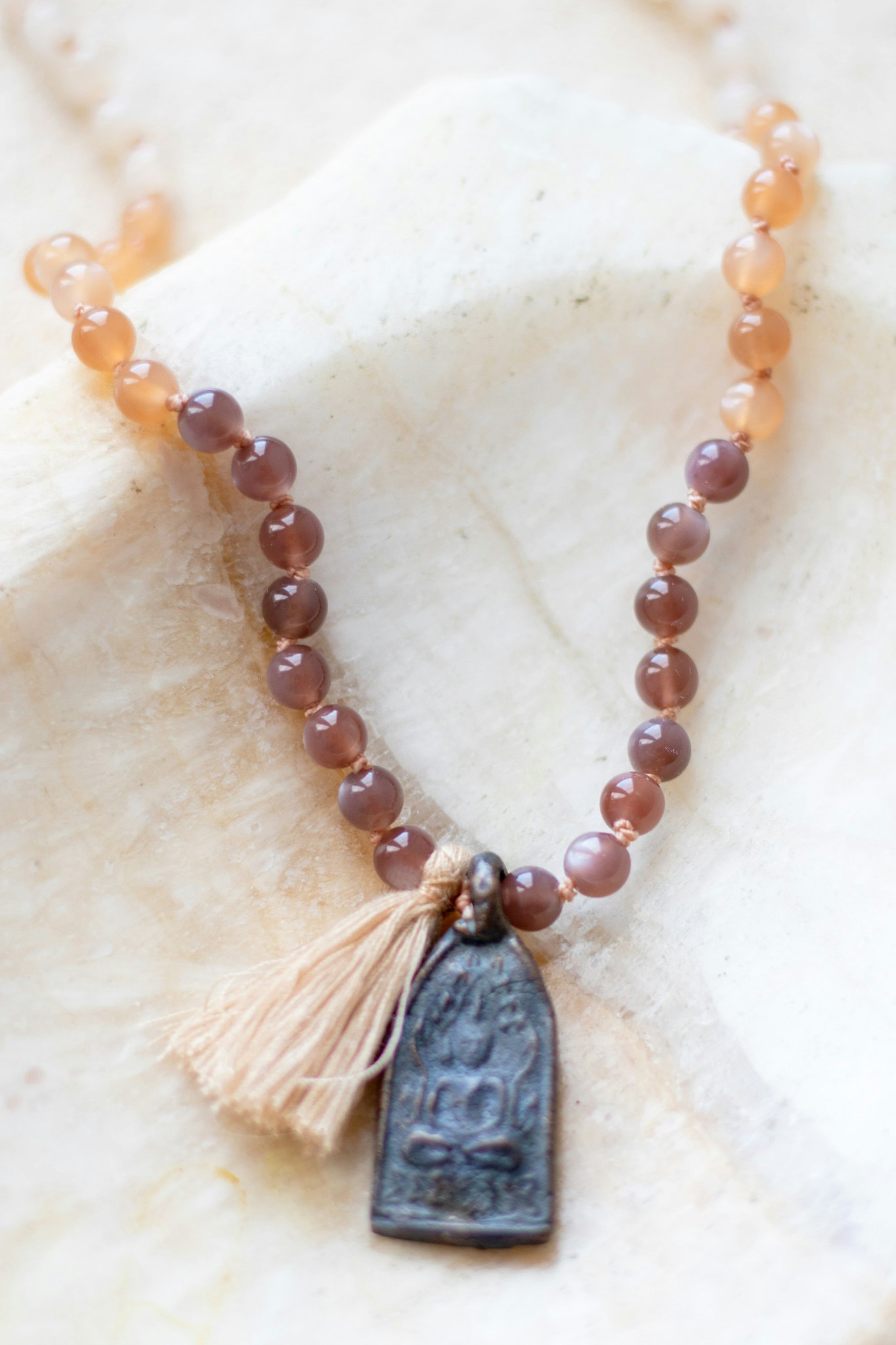 Moon Mala Halsband