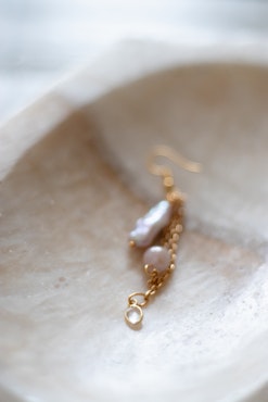 Earring Biwa Pearl