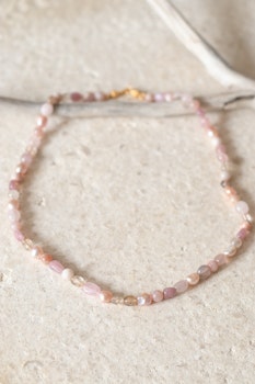Bloom Pale Pink Necklace