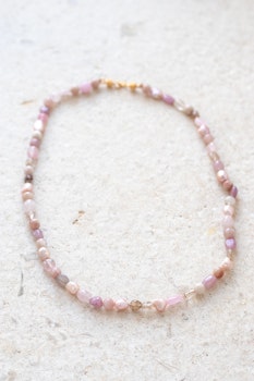 Bloom Pale Pink Halsband