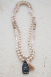 Sundara Mala Halsband