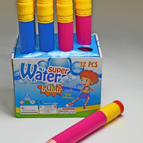 Vatten sprutan pennform 2  färger ca 34 cm
