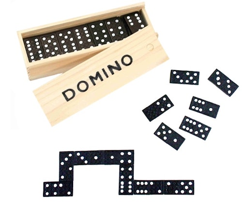 Domino i trälåda ca 15x5x3cm