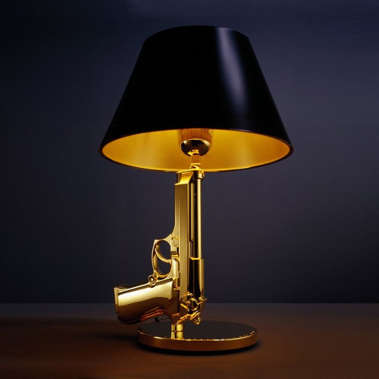 Golden Gun Lampa