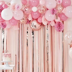 Backdrop Ballonger & Pappersfjädrar Vit/Rosa/Roséguld