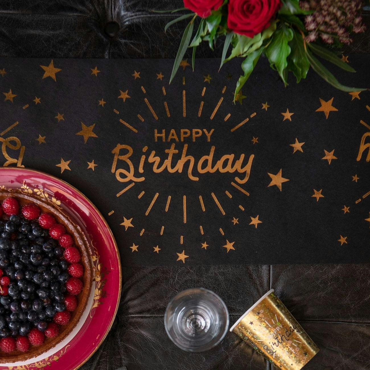 Bordslöpare Sparkling Happy Birthday Svart/Guld