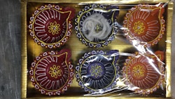 Earthern Pot Diyas (set of  6 Pcs.) type 1
