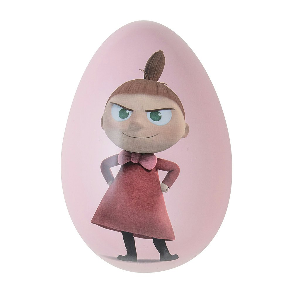 Muminpåskägg i rosa färg med motiv av Lilla My i röd klänning och busigt uttryck.