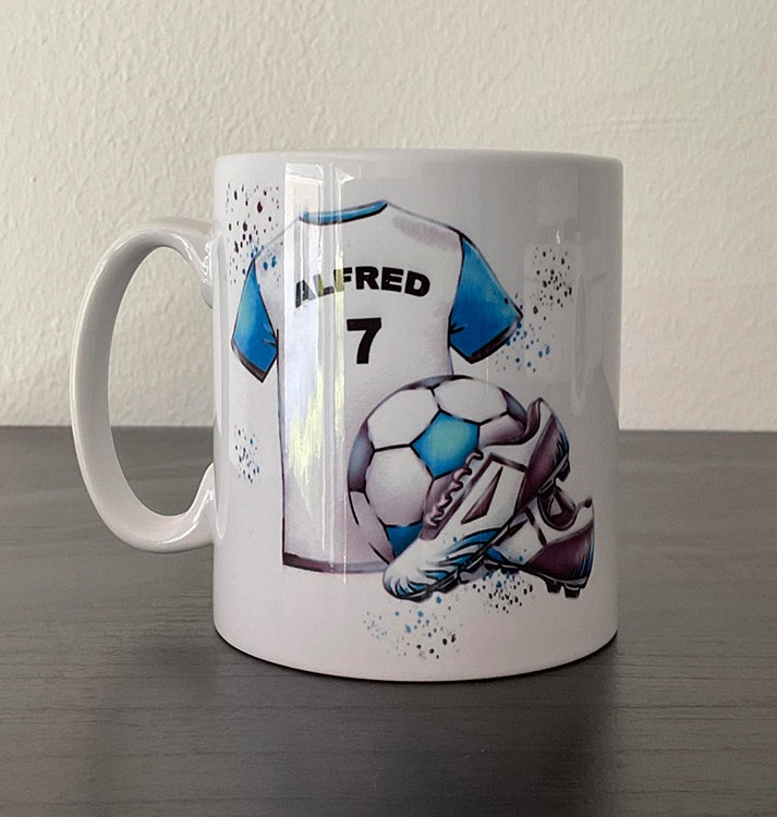 Mugg Fotbollströja Med Eget Namn & Spelarnummer