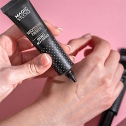 MAGIC STUDIO Smoothing Primer