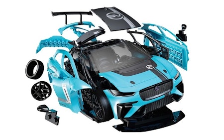 Airfix Quick Build Jaguar I-PACE eTrophy