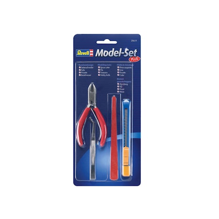 Revell Set Plus Assembly