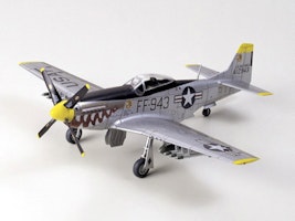 Tamiya Model North American F-51D Mustang