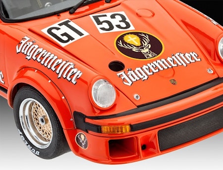 Revell Model Porsche 934 RSR "Jägermeister"