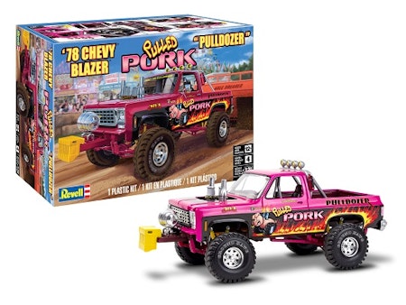Revell 1978 Chevy Blazer Pulldozer
