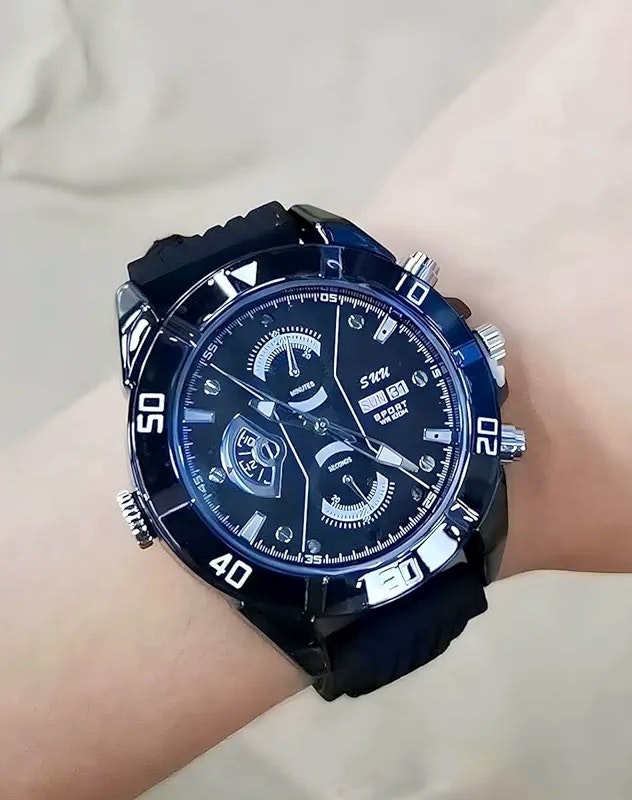 128 GB Armband spionklocka  med HD videokamera ,rörelsedetektering, mörkerseende