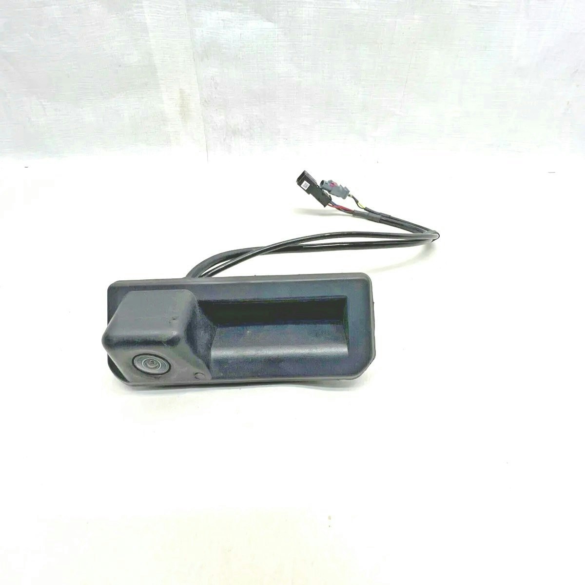 Audi original backkamera till  RCA adapter