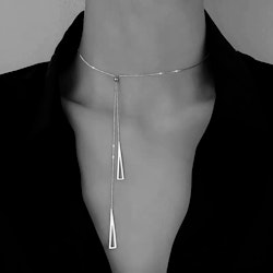 Necklace Triangle