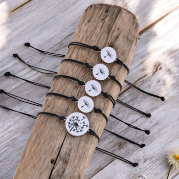 Armband Kärlek Köp 3 betala för 2!