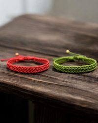 Flätat armband