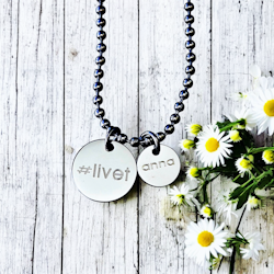 Personligt graverat halsband #Livet