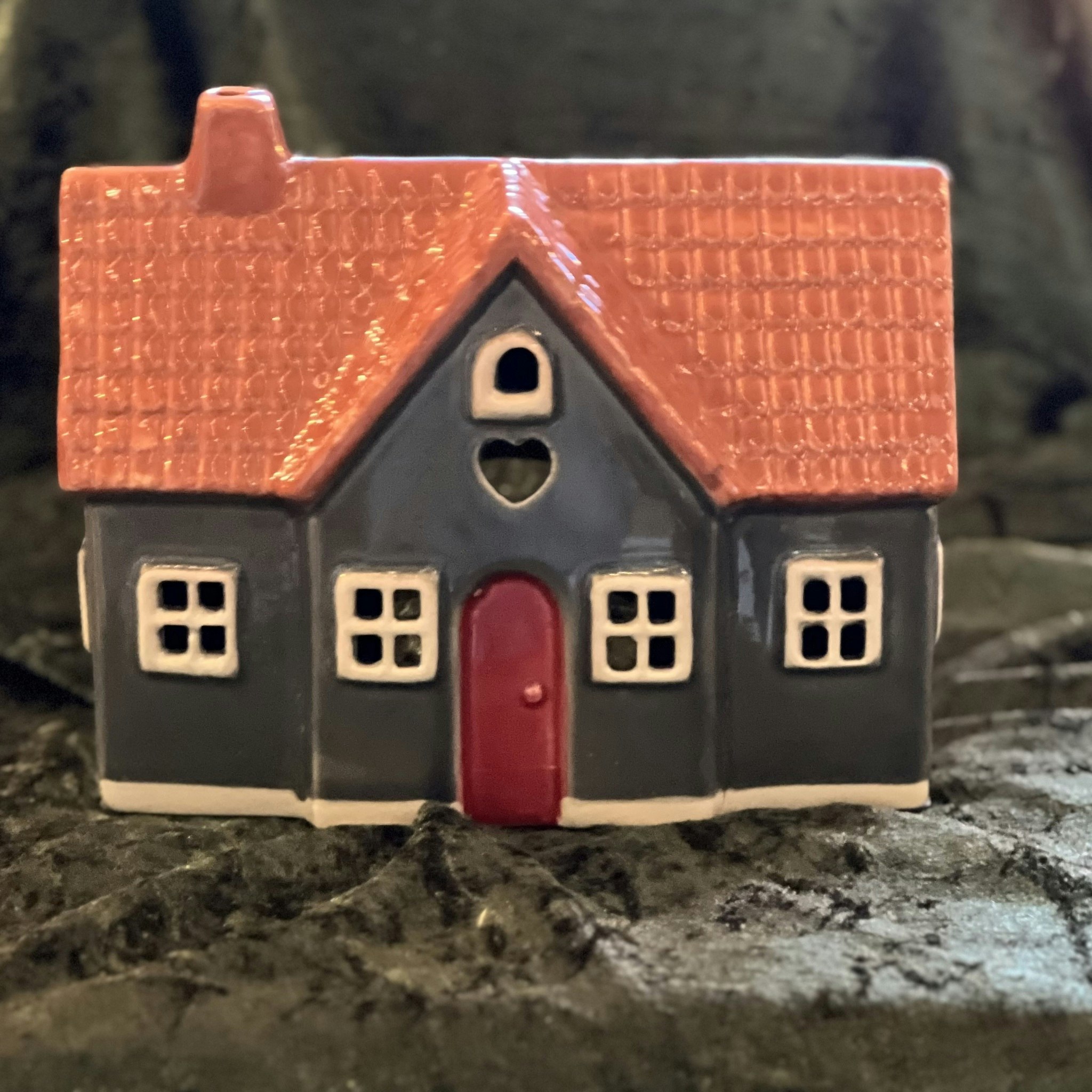 Hus för ljus grått