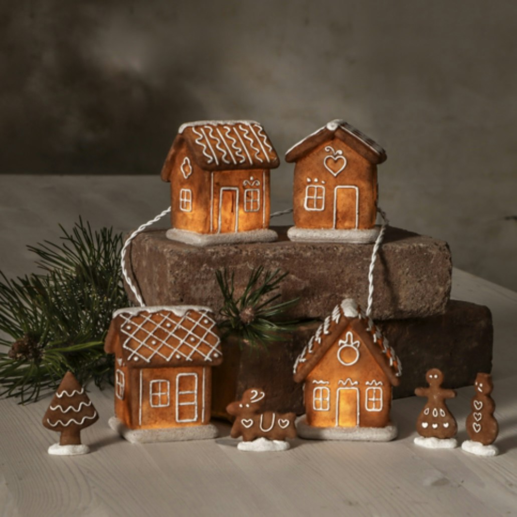 GINGERVILLE BY led