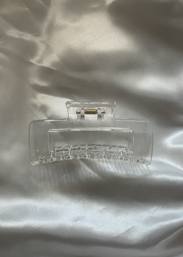 Transparent claw