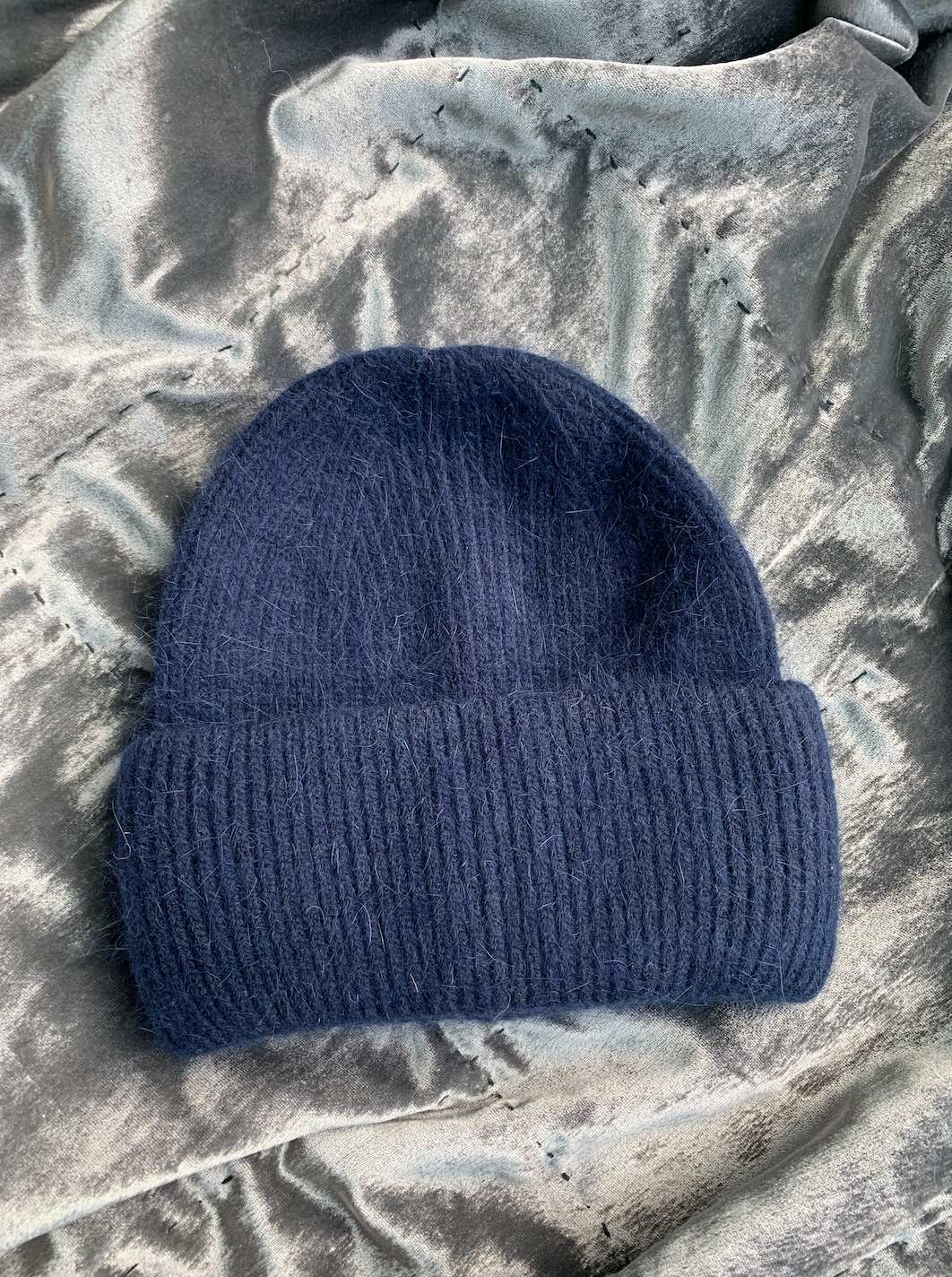 Classic beanie dark blue