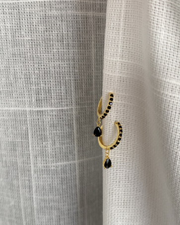 Black drop earring