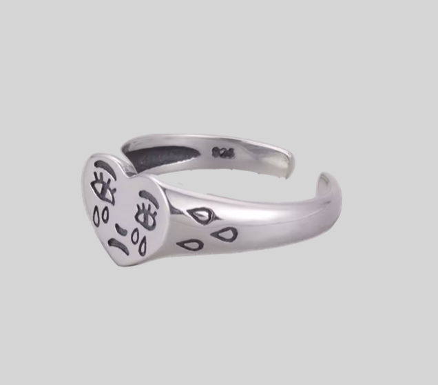 Crying heart ring