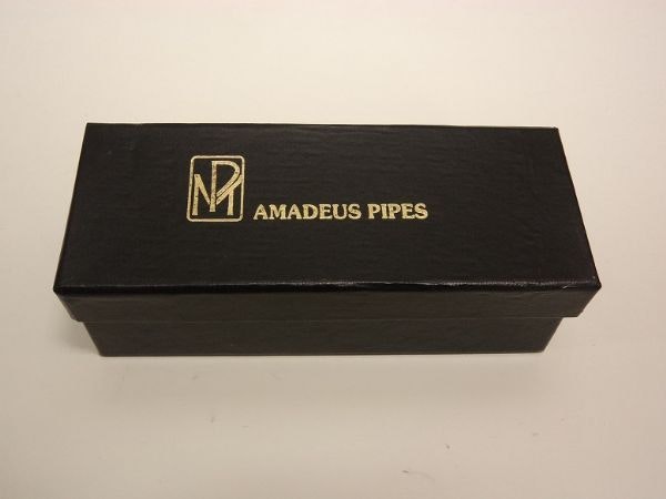 Amadeus pipa + tillbehör