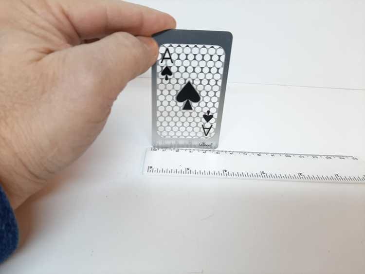 Grinder Cut-Card