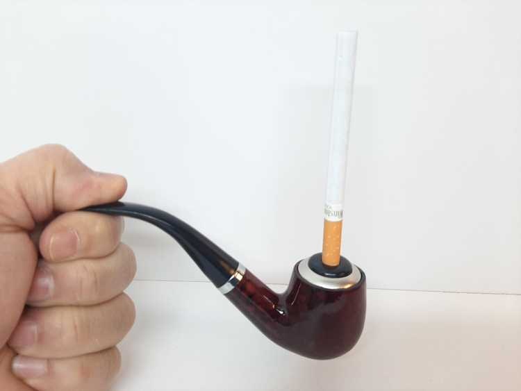Kinapipa och cigarettmunstycke + tillbehör