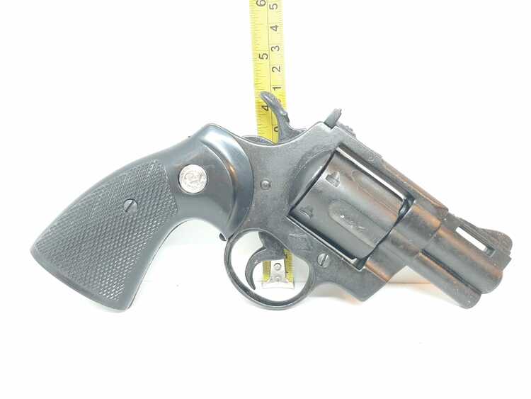 Phyton Revolver .357 (Magnum - 2") Replika