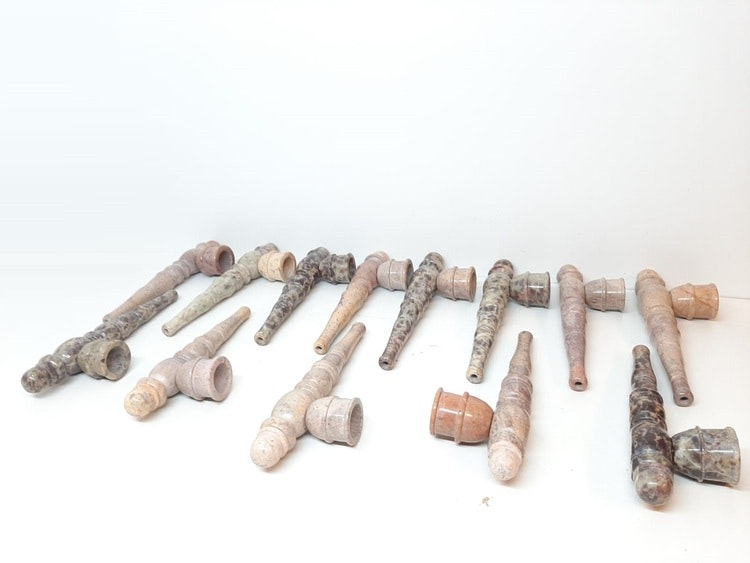 Stenpipa / Chillum + tillbehör