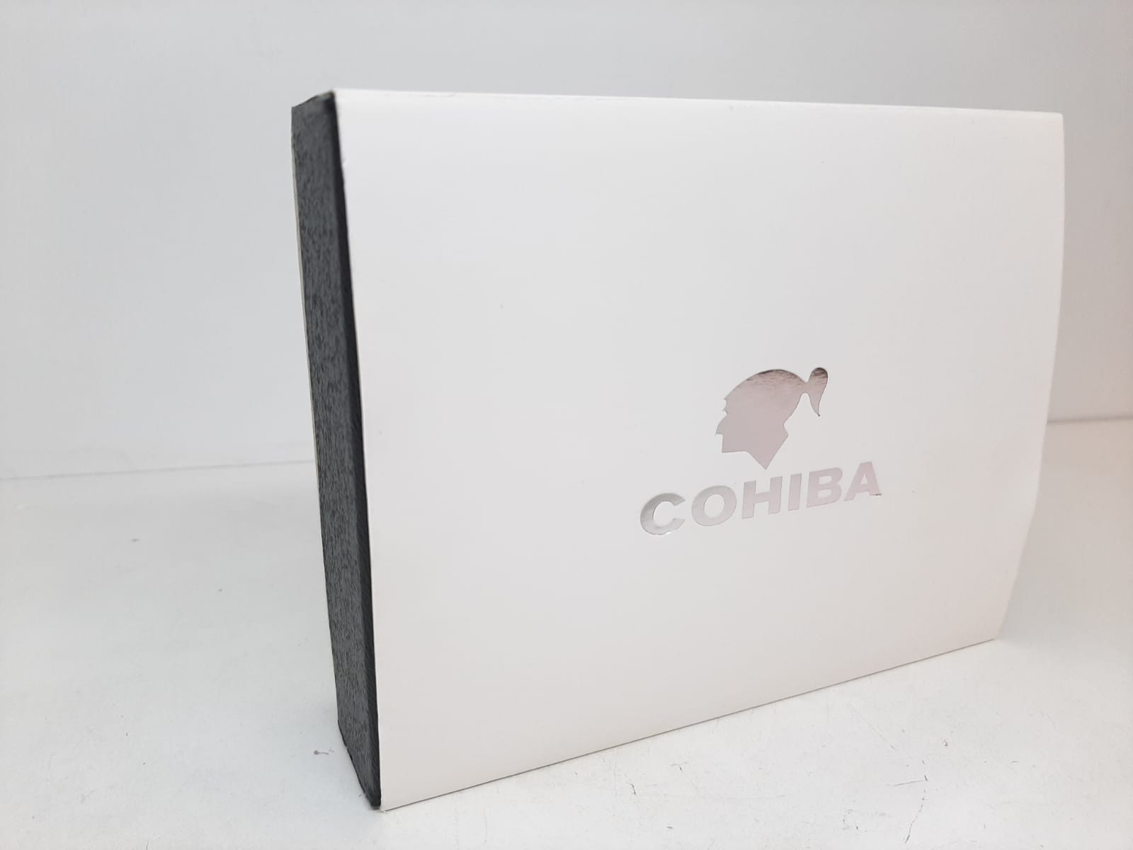 Cohiba Set: Triple Torch Stormtändare + Snoppare