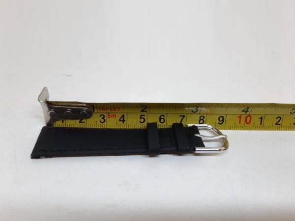 Armband (KALVSKINN) - SVART (18mm)
