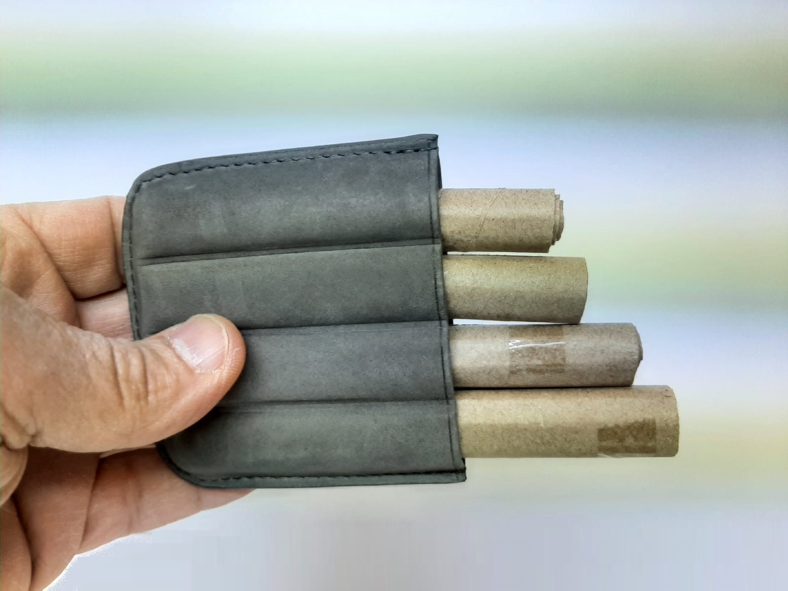 Cigarilletui för 4 cigariller / minicigarrer