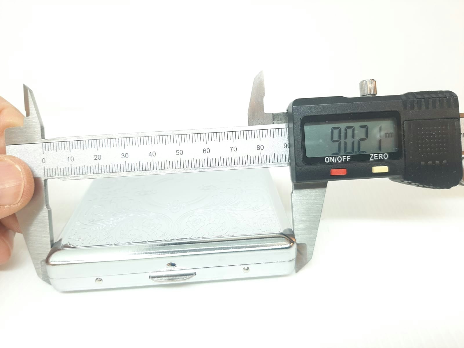 Cigarettetui Metall Choosey