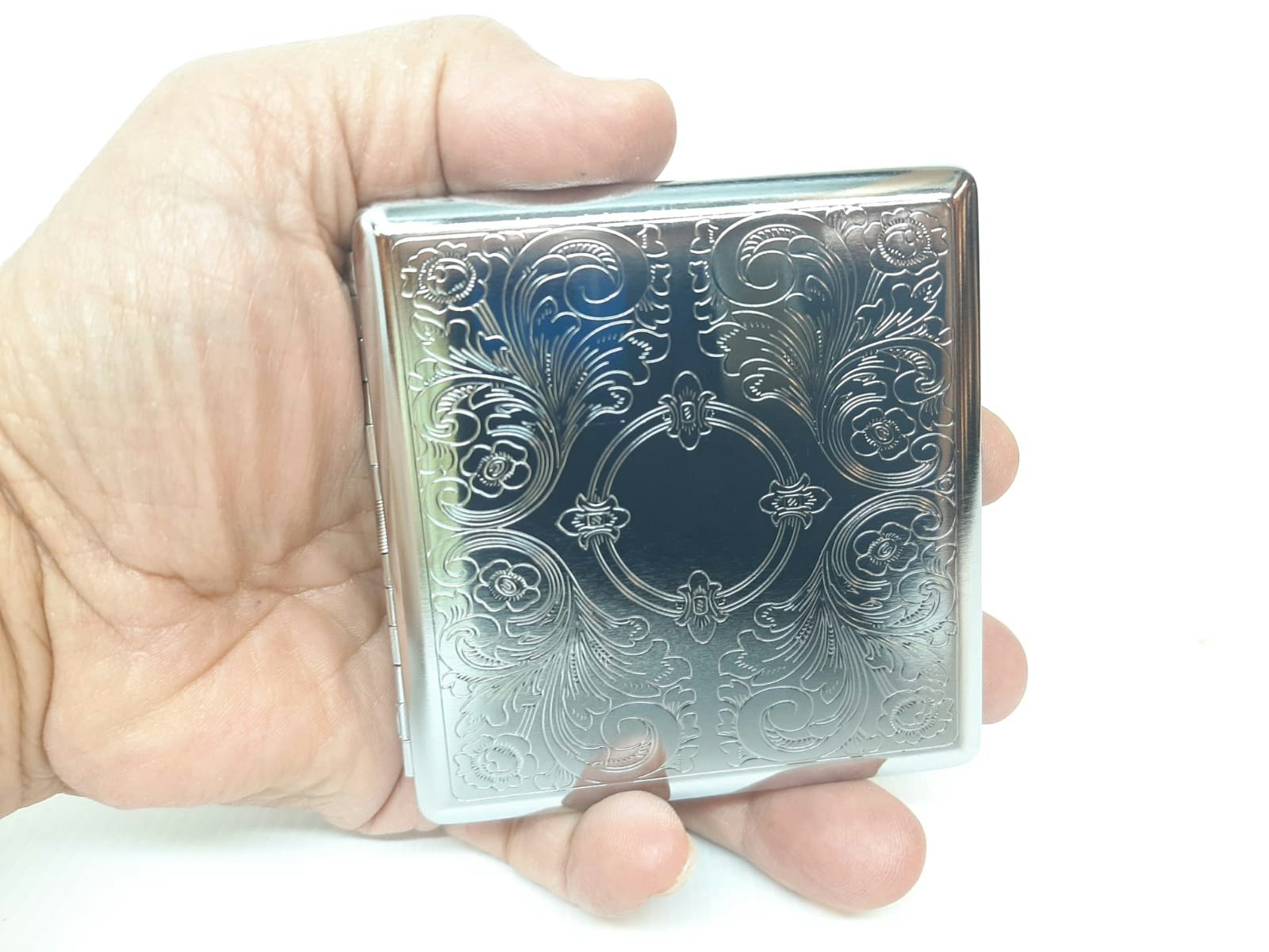 Cigarettetui Metall Choosey