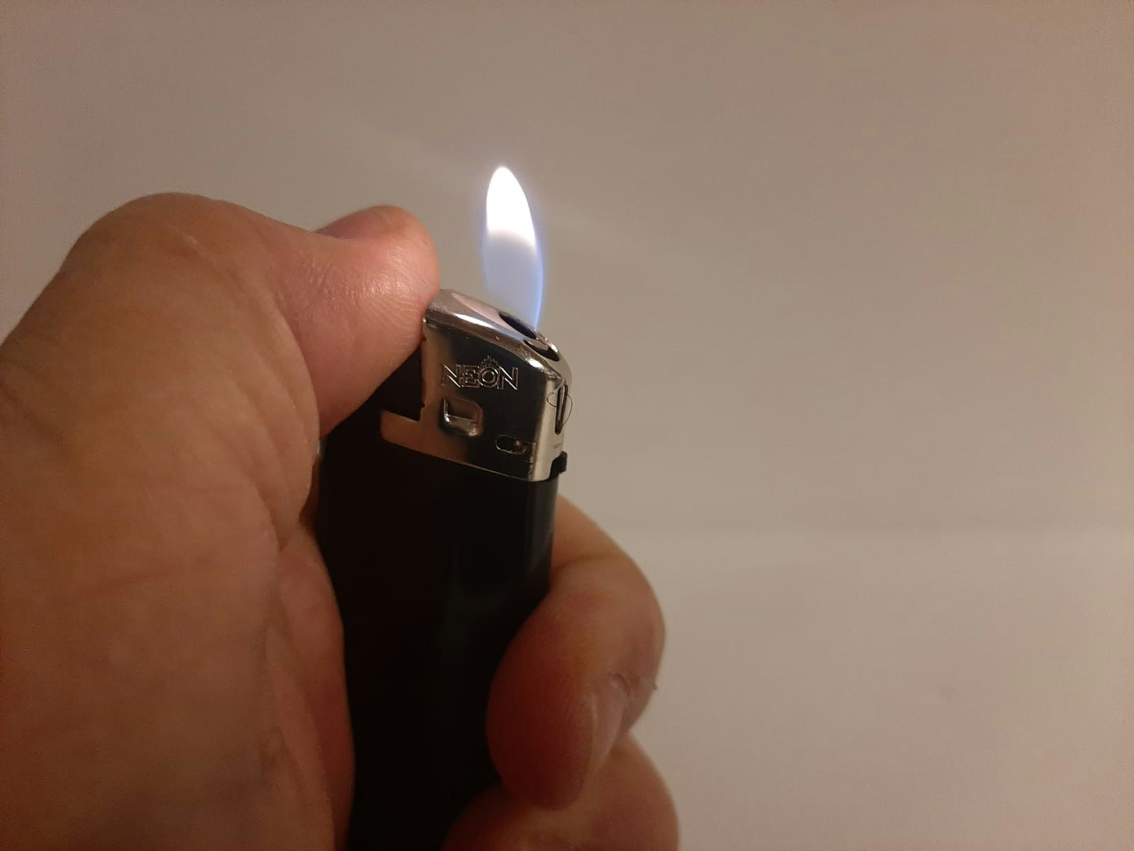 Elektronisk hylsmaskin Gerui