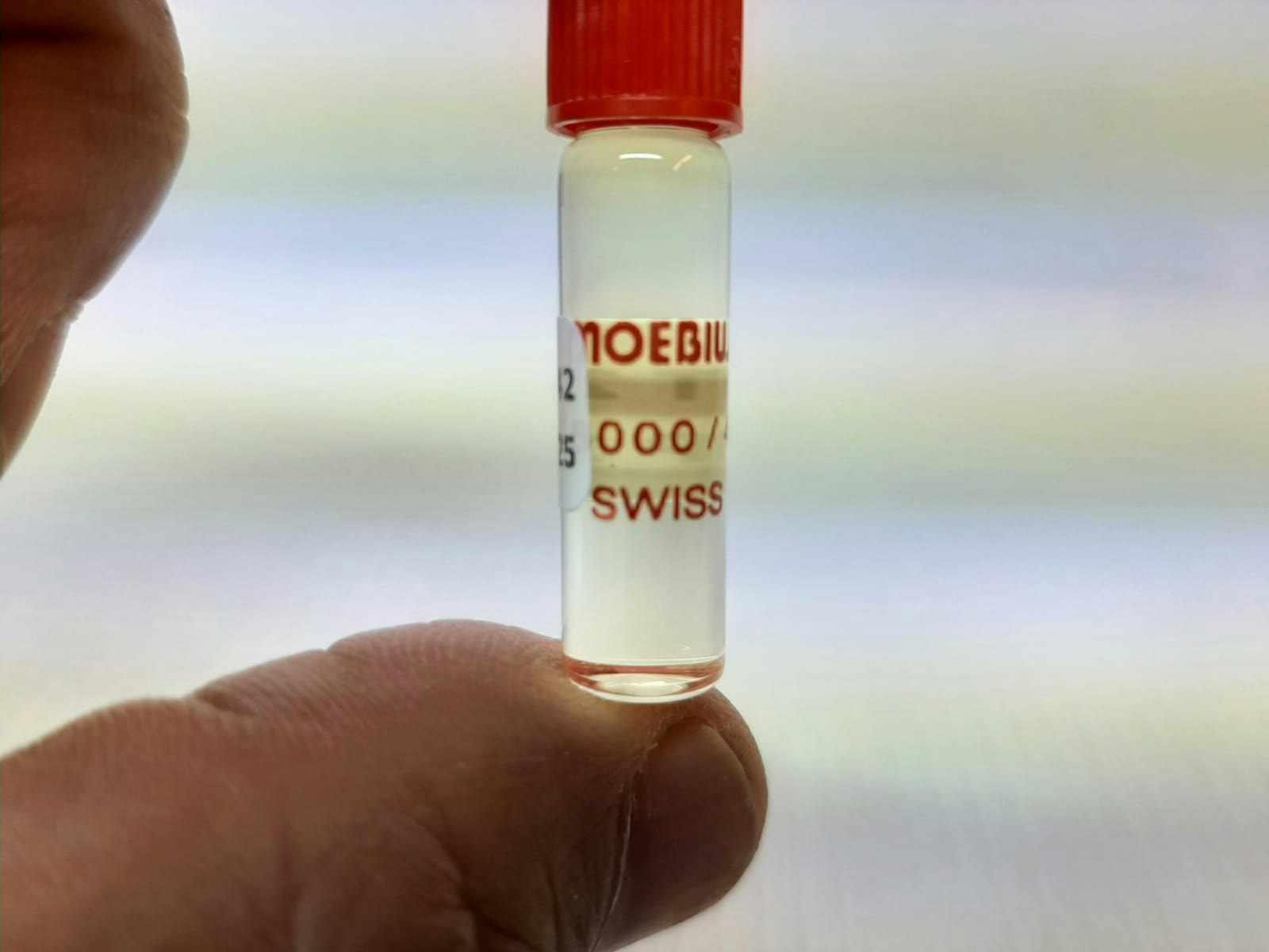 Olja MOEBIUS 8000 Universal (1 ml)