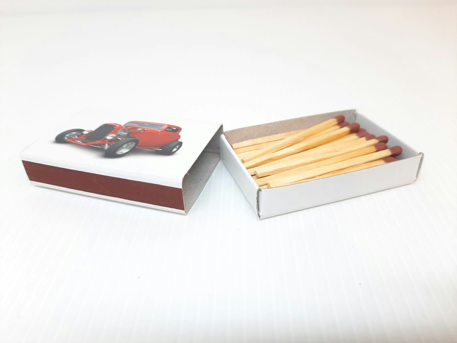 Tändstickor: 100 pack (med motiv)