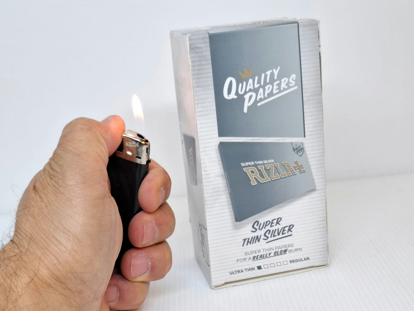 DISPLAY: Rizla Silver Mini Dubbel (cigarettpapper)