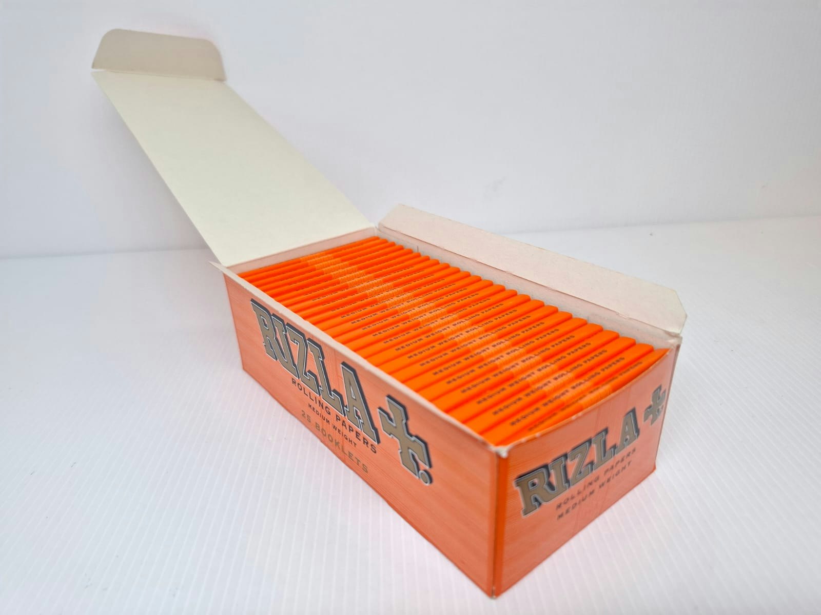 Rizla Medium Mini Dubbel cigarettpapper (8 förpackningar)
