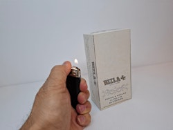 DISPLAY: Rizla Vit Mini Dubbel (25 förpackningar)