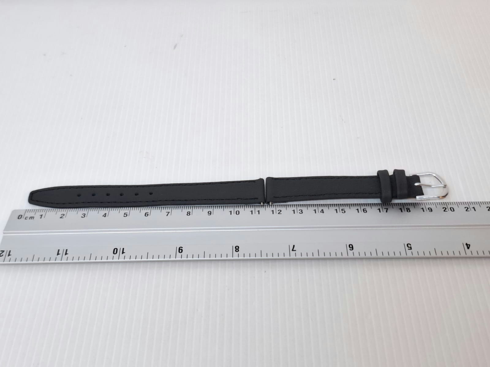 Armband SVART KALVSKINN (16 mm)