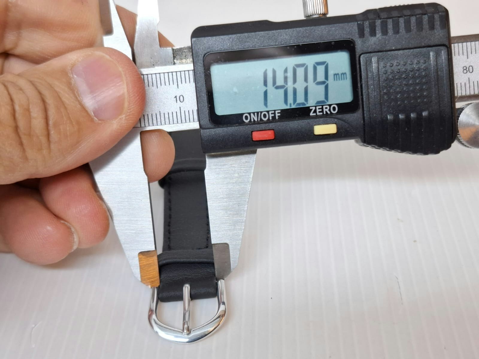 Armband SVART KALVSKINN (16 mm)