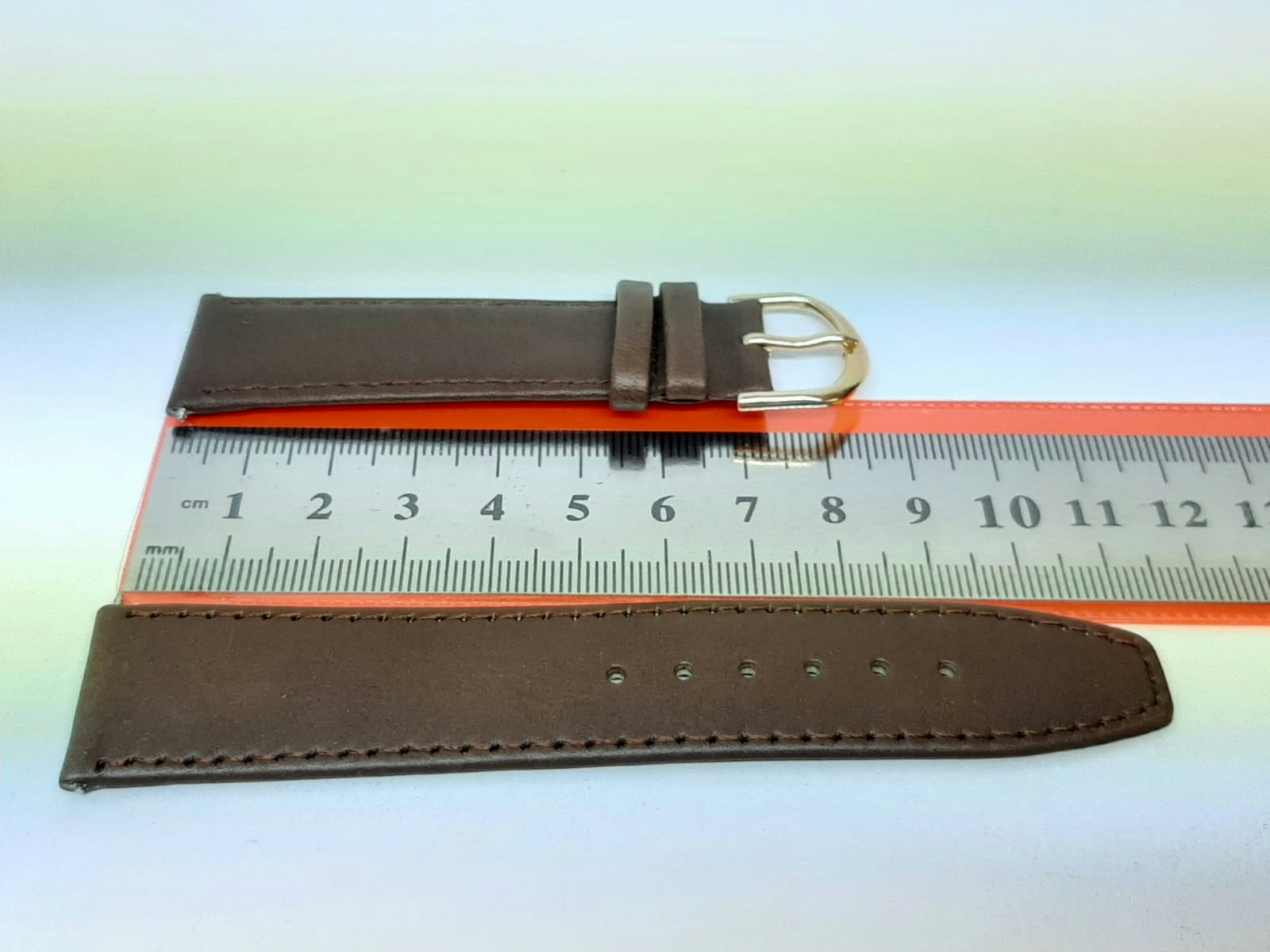 Armband BRUN KALVSKINN (22 mm)